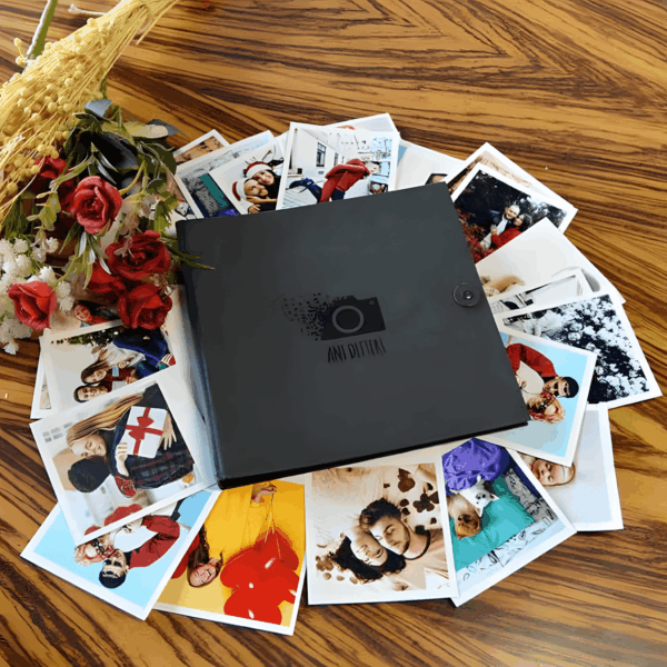 Siyah Anı Defteri ve 48 Adet Kare Fotoğraf Baskı