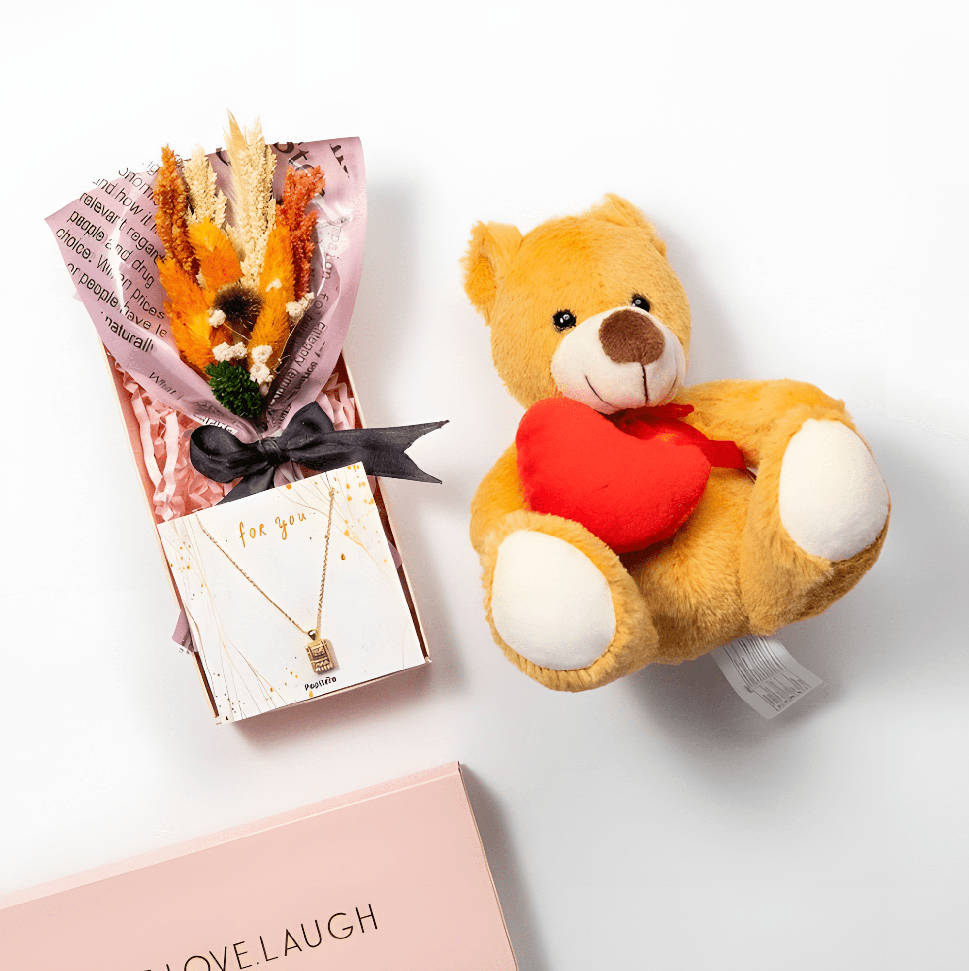 Screenshot_4_upscayl_3x_upscayl-standard-4x-min Ayıcıklı ve Çiçekli Kutuda Zirkon Baget Kolye Seti - Görsel 1