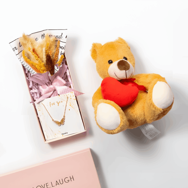 Ayıcıklı ve Çiçekli Kutuda Kelebek Gümüş Kolye Seti