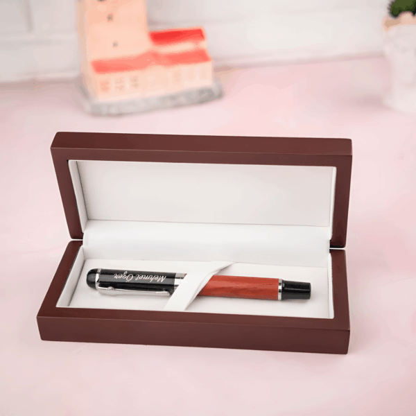 İsim Baskılı Özel Ahşap Kutusunda Premium Dolma Kalem