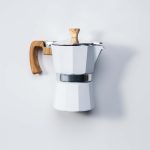 Bambu Kulplu Beyaz Moka Pot