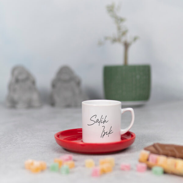 Kişiye Özel İsim Baskılı Kırmızı Tabaklı Fincan
